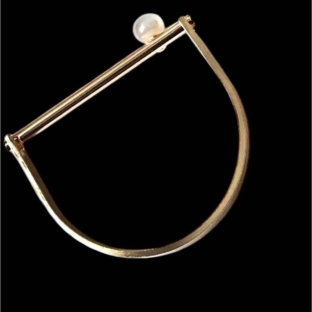 Pearl Detail Gold Tone U-Shaped Hinge Bangle Bracelet Elegant Statement Jewelry